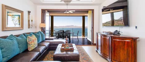 Living area, Ocean view