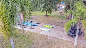 3 Adult Kayaks & 2 Kids Included