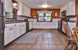 a  spacious kitchen where good meals are made