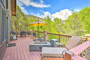 Large Deck | Fire Pit | Gas Grill | Mountain Views