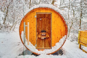Barrel Sauna
