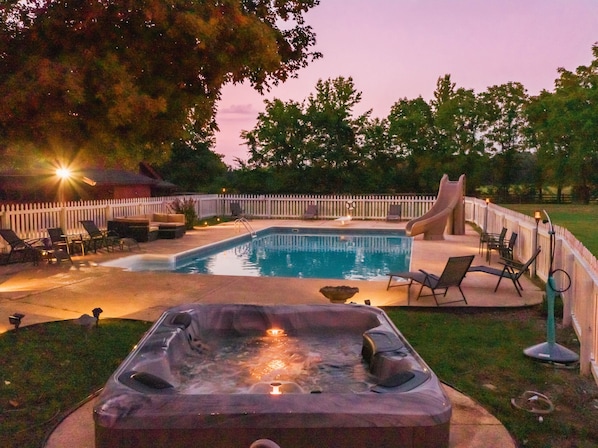 104 Degrees Hot Tub and Unheated Pool Ahhh!