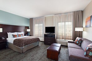 Enjoy your stay in this comfy studio!