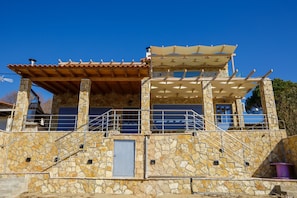 Maritinas Apartments on the beach