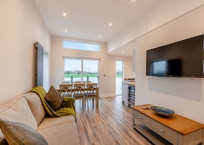 Lakeside View VIP - Hambleton Lakeside Lodges, Poulton-Le-Fylde