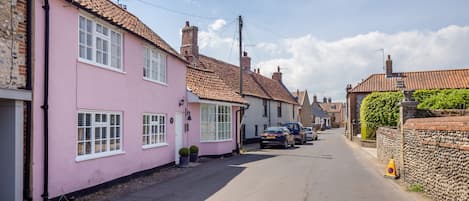 Mariners Hard with the view to Cley.