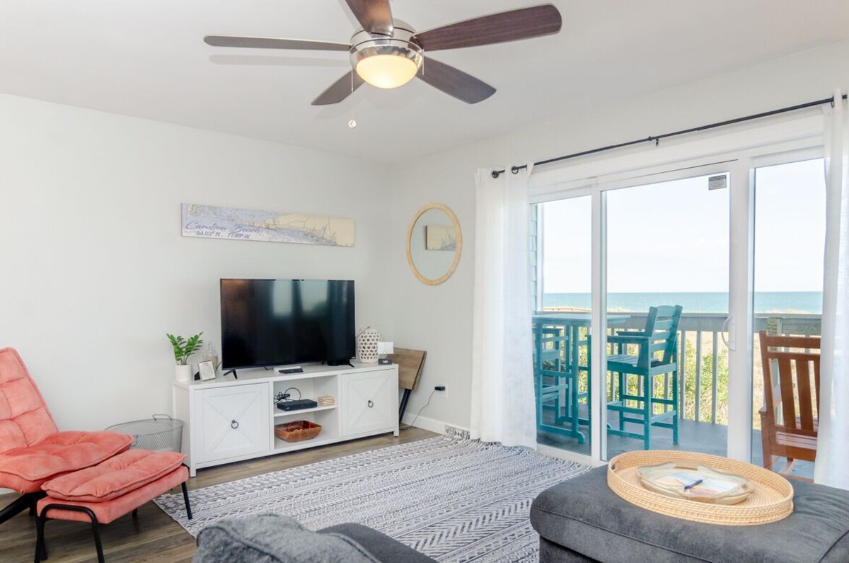 Pet friendly oceanfront condo on first floor!