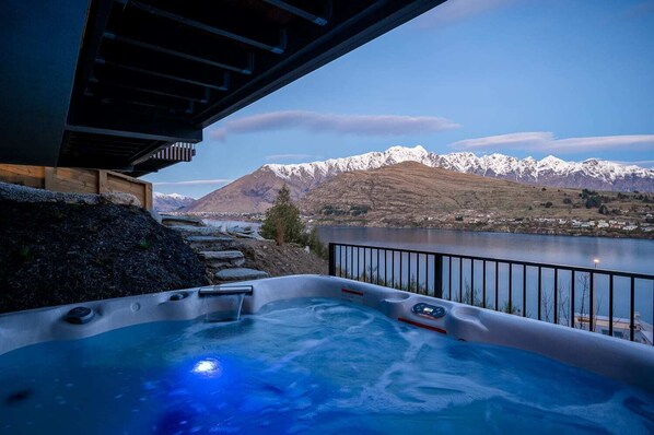 Your Queenstown accommodation with spa and stunning views