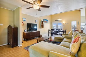 TV with a view! - Your toughest decision is going to be whether to watch the great nature views or the TV. . . . . What will you choose?