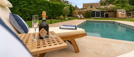 Swimming Pool, Barns Lee, Bolthole Retreats