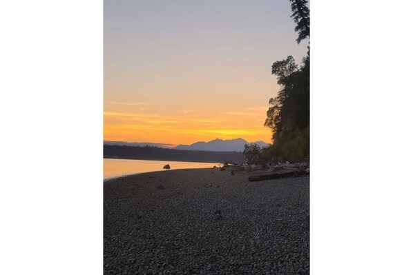 Sunshine Beach at Case Inlet, South Puget Sound