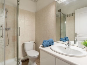 Miroir, Luminaire Plomberie, Ăvier, Robinet, PropriĂ©tĂ©, Plante, Salle De Bains, Violet, Lavabo