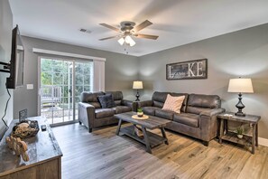 Living Room | Smart TV | Central A/C & Heating | Queen Sleeper Sofa