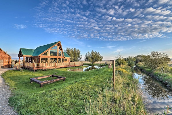 Driggs Vacation Rental | 3BR | 3BA | Stairs Required to Access | 1,700 Sq Ft