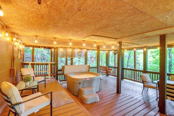 Covered Deck | Brand New Hot Tub | Outdoor Dining Areas | Porch Swing