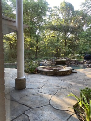 Pool w/ waterfall and hot tub