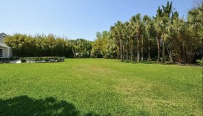 施設の敷地