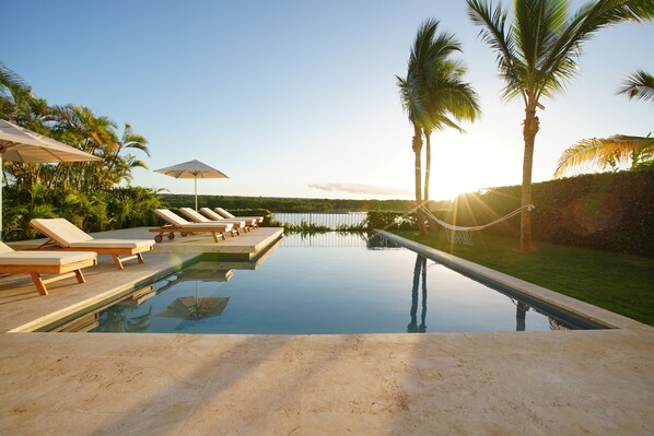 Casa Delfin - Swimming Pool.