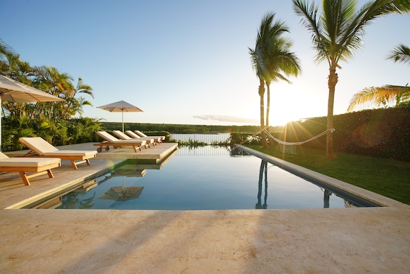 Casa Delfin - Swimming Pool.