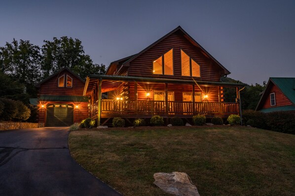 Beautiful Cabin Nights