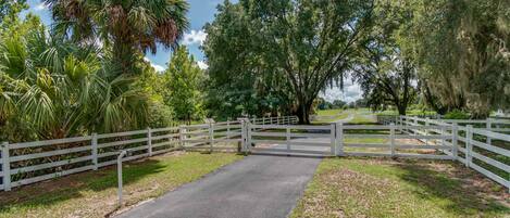 ENTRANCE AUTOMATIC KEY PAD GATE TO "GREEN ACRES"