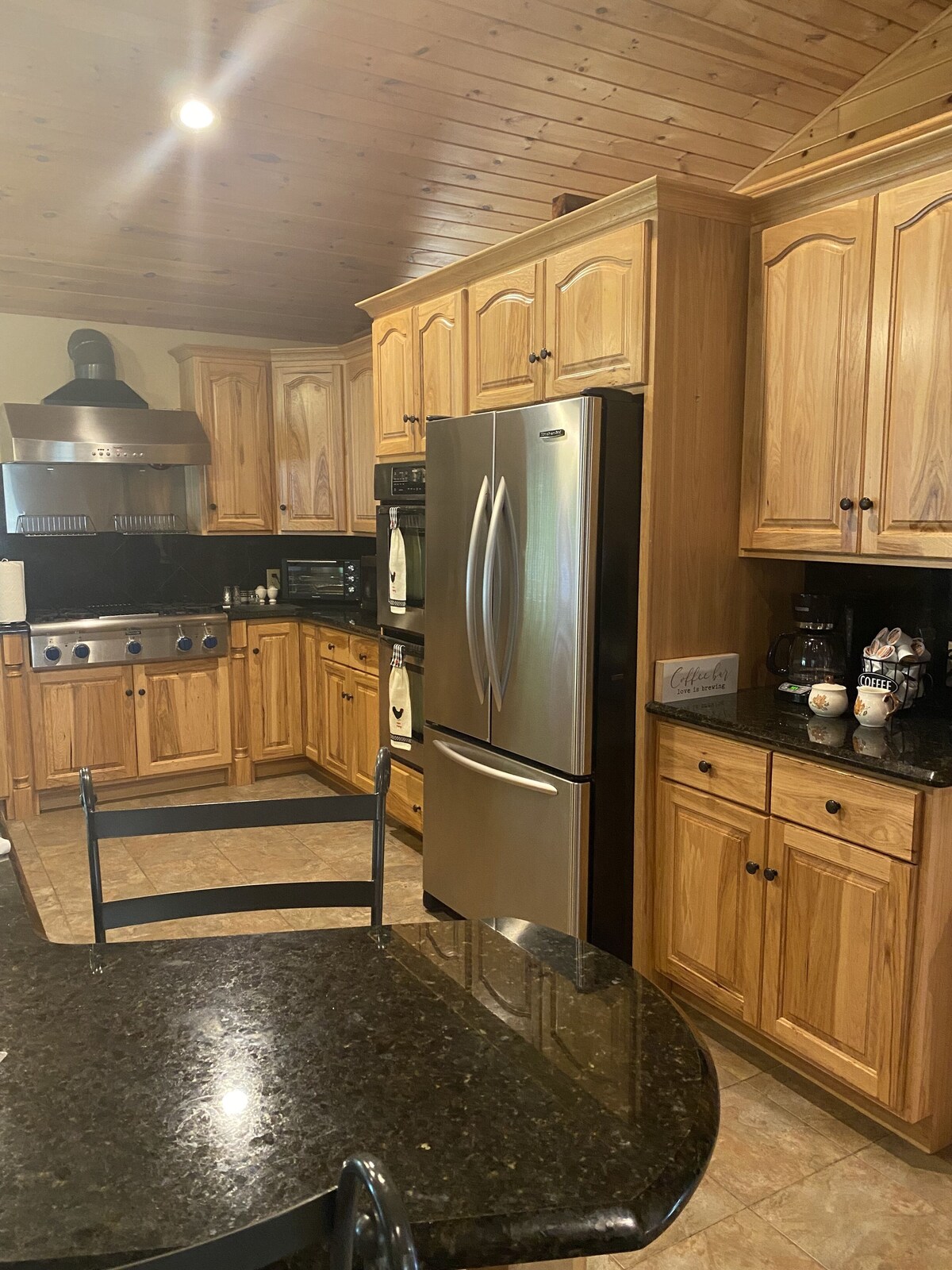 Spacious Mountain House minutes from downtown