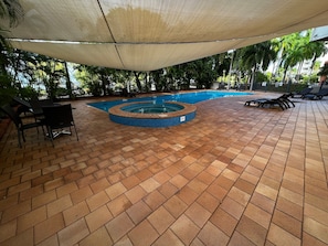 Utomhuspool