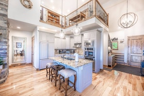 Enjoy a cup of coffee in this granite top breakfast nook