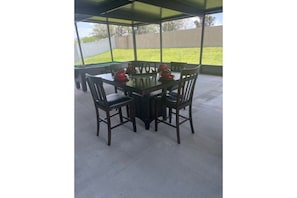 Dining Area on Lanai