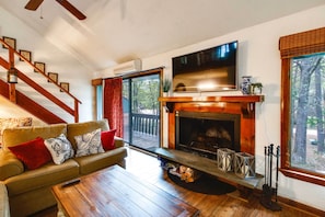 Living Room | Main Level