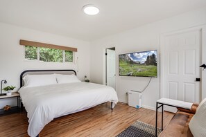 Master Bedroom with ensuite bathroom