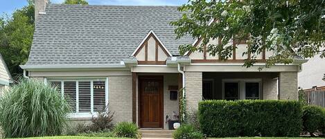 Renovated, historic tudor home in the heart of M-Streets / Lower Greenville