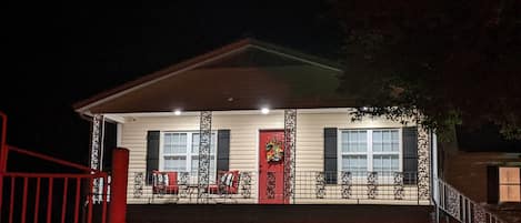 Night view of The Corner Cottage 