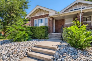 Denver Furnished Rental - The Front Door