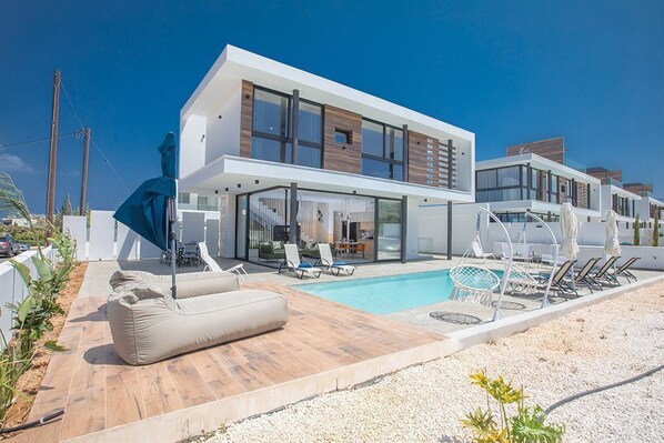 Villa EP17, Luxury and Brand New 4BDR Protaras Villa, Close to Fig Tree Bay 