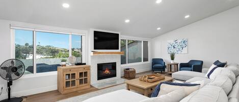 Bright Living Room with Comfortable Couch in Solana Beach