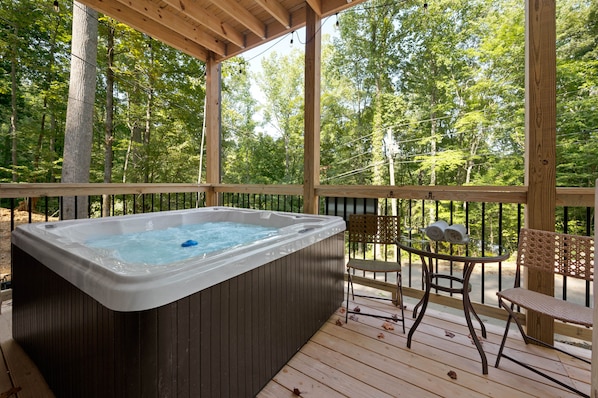 Bain à remous extérieur