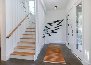 Beautiful foyer entrance in home with Grateful Dead art!