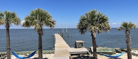 come enjoy hammock by the bay