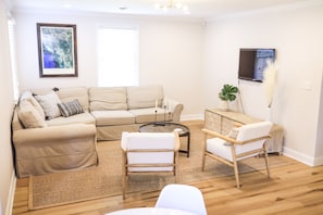 Living and entertainment area