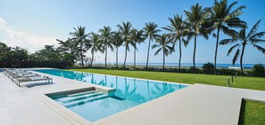 Beach/ocean view