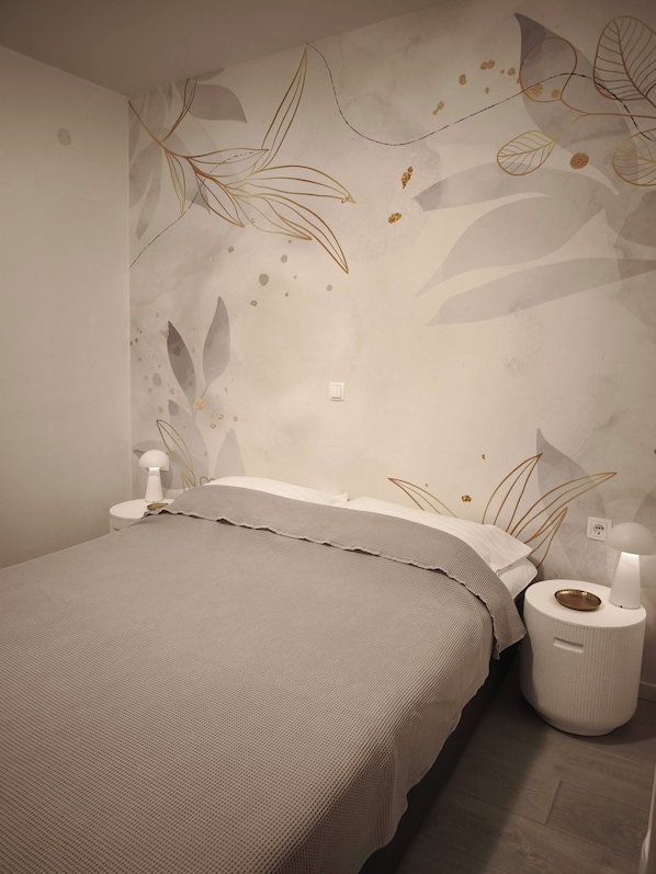 Bedroom with en suite shower room