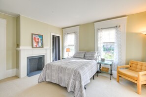 Bedroom | Keyless Entry