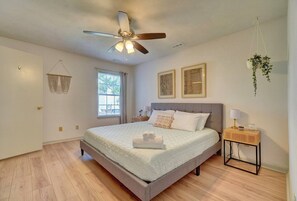 Memory foam King Size Bed
