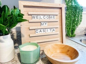 A little sign to welcome you to my house I made especially cozy for you!