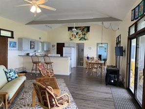 Vaulted Ceilings and Open Concept