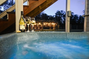 Bain à remous extérieur