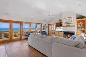 Living area with fireplace