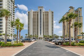 The Pearl Condominium