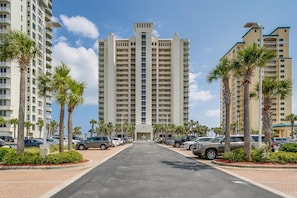 The Pearl Condominium